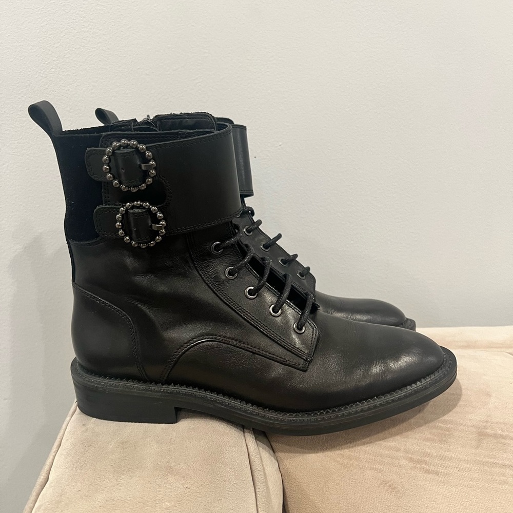 Women's boots